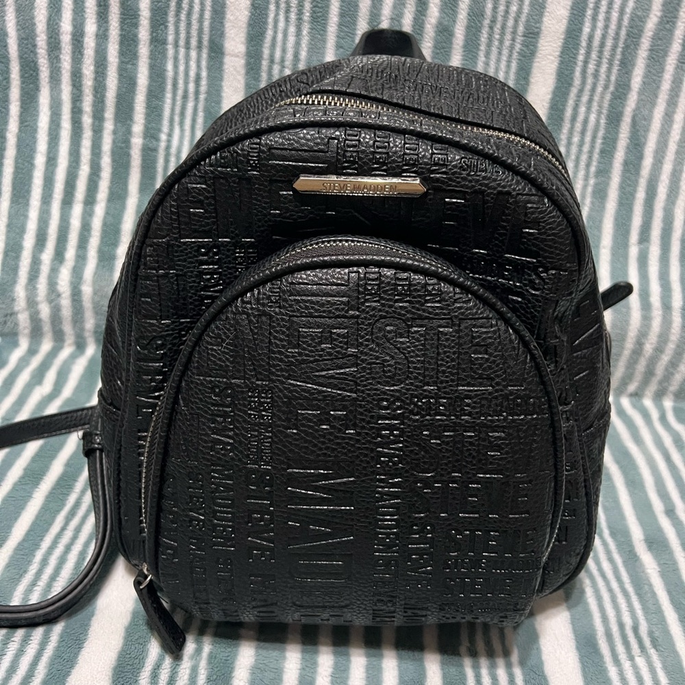 Steve madden small bookbag/purse